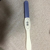 没了验孕棒，蓝色是如图，怀孕了吗？前几天还喝了一瓶啤酒可以吗？