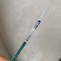 3.27末次月经，4.28排卵，前天下午四点钟测是白板，昨天下午四点钟测很淡的粉色，不相信自己的眼睛，看...
