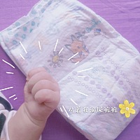 满月啦！多多小朋友