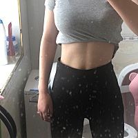 有宝宝后的宝妈也不要忘记好好爱自己哦～美美瘦瘦的迎接夏天😘