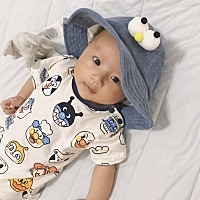 给儿子拍了一组可爱的照片 感觉儿子一下长大了好多