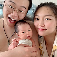 膝下多了个少年