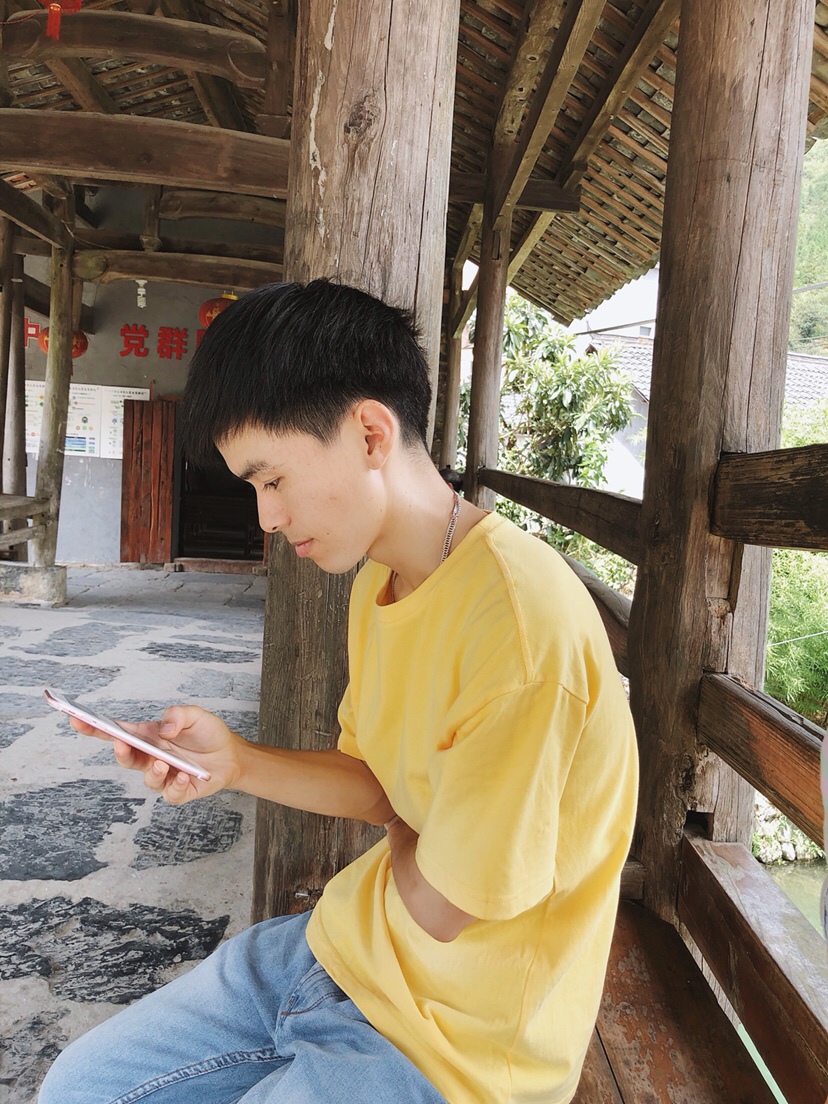 去年夏天去乡下玩