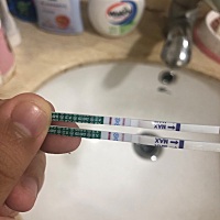 最上面是刚刚验的，比起来还是也没什么变化。怎么那么浅是不是值不高啊！会不会有问题？有点害怕。