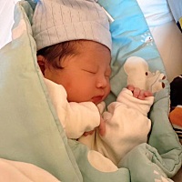 看不到你的第二个早上，早安！妈妈好想你啊！521