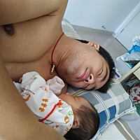 一直想想要女儿！终于。实现了！虽然挨了两刀但看到你们值了，儿女双全这辈子不过如此！