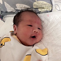 出院回到家，我心踏实了！和姐姐相亲相爱