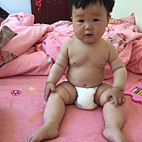 妞妞越来越调皮了😝