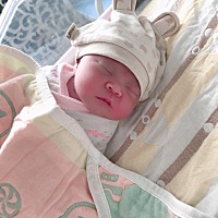 孕37周时宫缩频繁，产检后38周 0刨宫产顺利产下5.6斤可爱大闺女，宝贝出生的那一刻感觉之前所有的痛苦都...