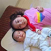 上次打预防针宝宝发烧，这次打预防针我发烧，浑身无力，去医院折腾了半天，开了药回来吃，这下奶也不能...