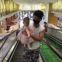 9个月了，学会站了，越来越调皮了，专门咬充电器线，玩充电器，越来越可爱，希望我家bb，快高长大，健健...