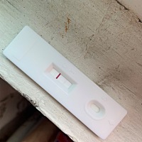 请问第二条线有还是没有