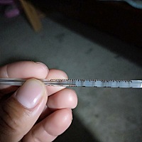 第一个儿童节就这么过了，体温终于降下来了碎了一直水银体温计，折腾了一身汗。洗了一个澡，希望不要再...