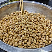 上次做的几罐已经被消灭的差不多了，半个月以后刚好接上。赵先生特别爱吃