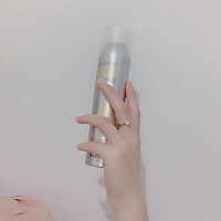 宝宝满月后回了次娘家再回来宝宝就一直跟我睡得，到现在宝宝已经10个月了，说起来是我和奶奶两个人带娃...