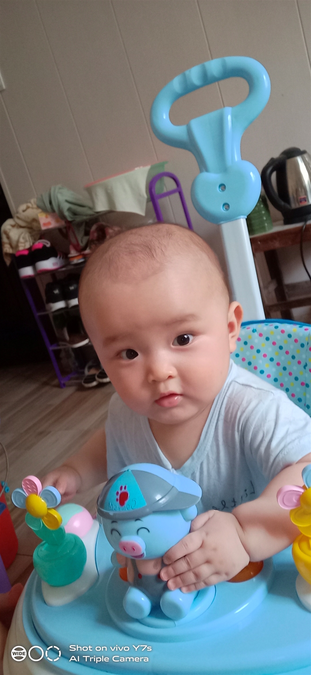 愿你每天开开心心的玩我的小不点，真长大了不少，那些苦都值得了