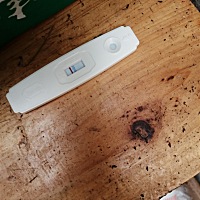 姨妈推迟了16天了怎么还是白的姐妹们可以帮我看看吗