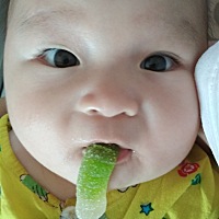 虫虫糖果，味道不错😃😃😃