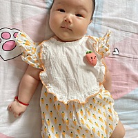 我们小名还没取好，太难确定了，取了好几个没确定，朵朵、伊伊、暖暖、晞晞、大家说哪个好听