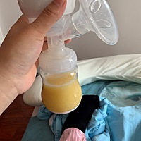 可怜的宝贝初乳没了。就这样丢了