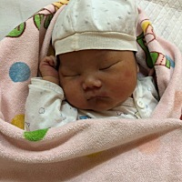 10天的宝宝大便有股酸味，是不是着凉了？该怎么办？