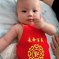 从怀孕开始就是你一直在心疼妈妈，从没有过孕期反应，38周超快顺产不到三个小时，出生以后不哭不闹两个...