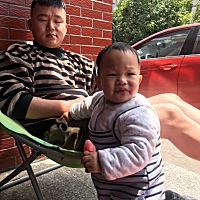 我怎么觉得一个样、哈哈哈哈哈