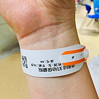 从今以后，妈妈的全世界就是你。