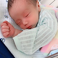 一点多到医院，两点多就出来的米奇宝宝👶