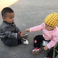 回顾这两年多以来，真的是有笑有泪，别人嘴里的一句一眨眼，可是我熬了800多个日日夜夜才长大的，希望所...