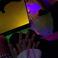 特别的讽刺二胎四天，就要离婚。不过想想也好，放过自己。一个人带着娃娃过，一定会比现在好得多。至少...