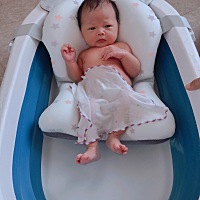 真快啊 宝贝20天了 马上出月子了