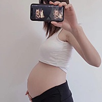 产后两个多月了，你是我吐了5个月，怀了39周，抽了无数支血，经历了顺转剖，赌上了半条命，签了一堆手术...