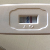 用了两个不同的验孕棒测都是一深一浅