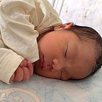爱国爱党的好少年呀，6月30号因为妊娠糖尿病提前住院，医生说再过两天40周就催产。结果30号下午3点就肚...