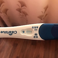 姨妈日已经推迟2天还没有来，早晨测了一下，似乎🈶️浅浅的