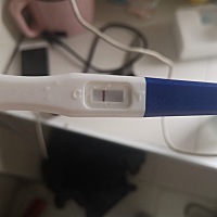 备孕这条路真的心塞啊。不想怀孕的偏偏有，想怀孕的偏偏难，一次又一次的失败告终，还是说我测得太早了...