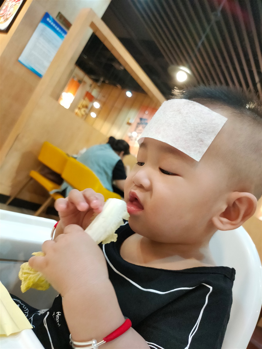 看我摆好造型  好看吧