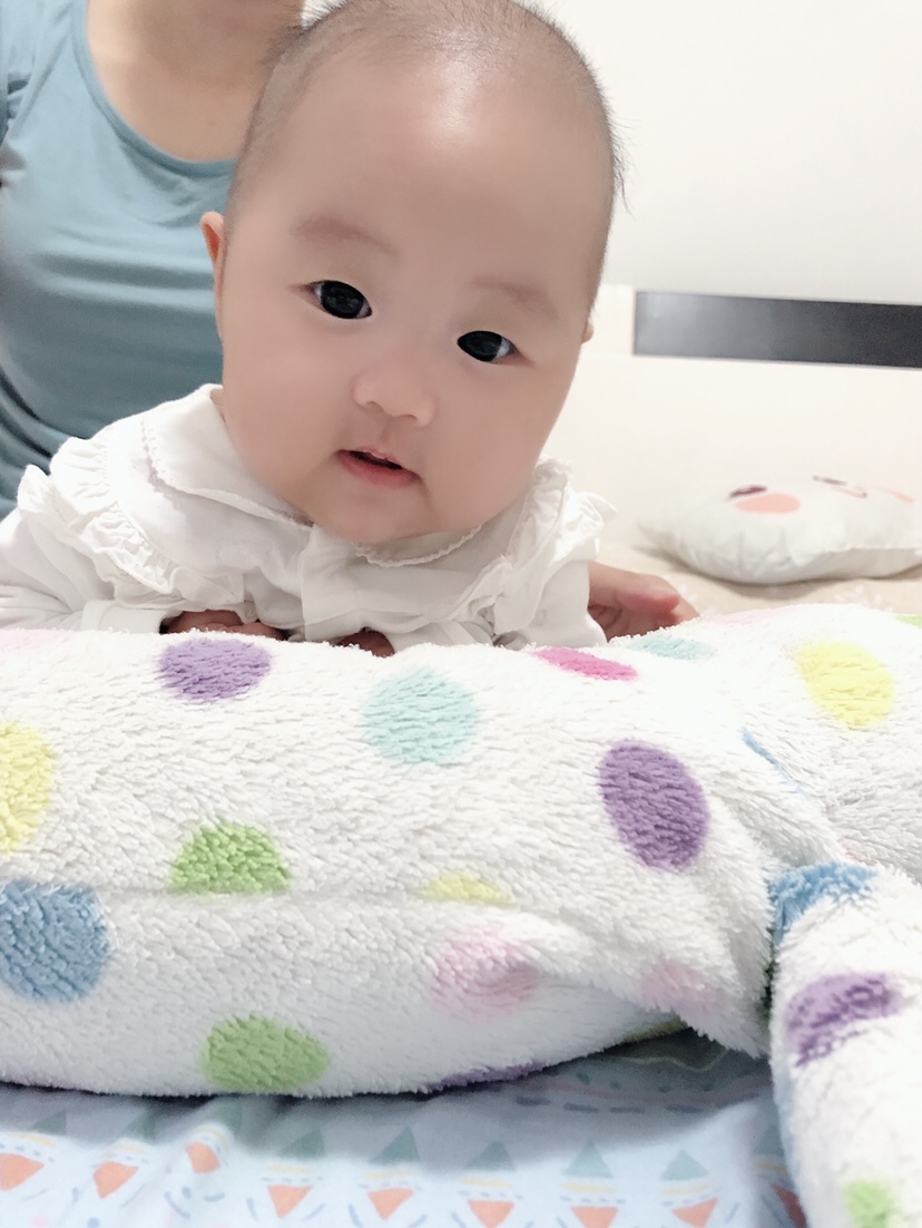 快要100天了、只能短时间的抬头