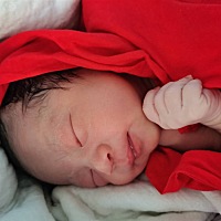 剖宫产，6斤，千金一位，结果尿不出来尿有给我插尿管了疼死了，有没有遇见过的