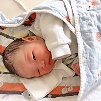 奶涨的跟什么是的就是弄不出来 怎么办在线急 推乳师都没弄好 也不知是我的问题还是推的不行 连缓解都不...