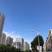 昨天刷怀孕管家看到有网友分享排卵第十天测出怀孕，我抱着试试心里昨天测了下没有什么➕，刚好拖地突然...