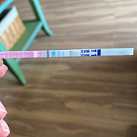7月11号的例假，我以前不懂以为这和测怀孕那个一样用晨尿测好，今天早上仔细看了说明书才知道不是早上8...