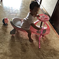 开始喂海普诺凯1897，第一天抗拒饿七八个小时都只喝三十，第二天五十，第三天80.第四天换美素佳儿港版喝...