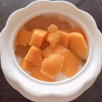 芒果酸奶燕窝，好皮肤全靠吃出来，你以为呢[偷笑]