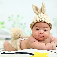 早产一个月，出生只有5.3斤的宝宝，现在还不到100天，长到15斤多啦，爸爸妈妈爱你😚