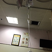 产后一直没排气放屁，肚子涨到皮球一样。痛苦死了。一点东西没吃过。 女人真的太伟大了……没个好老公支...