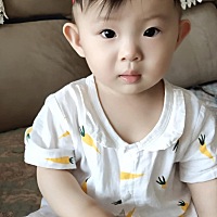 看我们有没有大变化啊，越来越好看了