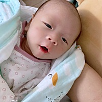 有这样的同款bb吗？一拉粑粑就哭、哪怕一点点也哭、换干净了就立马不哭。睡着是小天使、一醒来就是小恶...