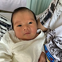 宝宝出生第7天 整个孕期七大姑八大姨的都说我要生个女儿，所以看什么肚型不准！